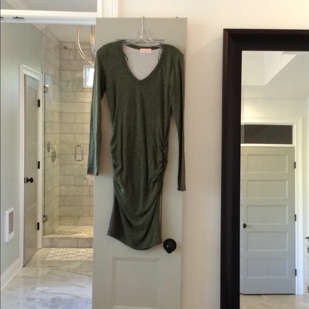 Long Sleeve V Neck Dress